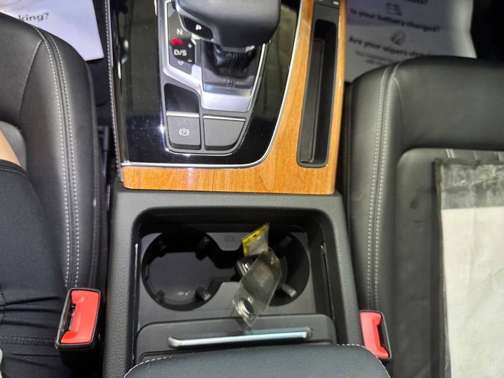 2021 Audi Q5 28