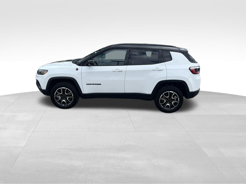 Used 2025 Jeep Compass Trailhawk SUV