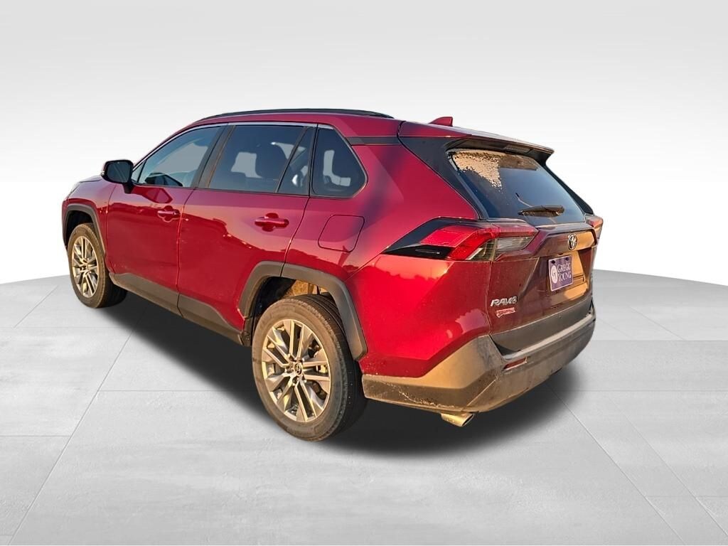 Used 2022 Toyota RAV4 XLE Premium SUV