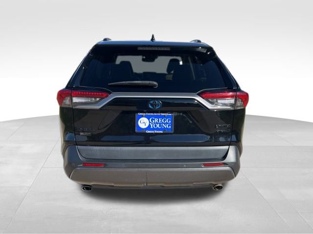 2020 Toyota RAV4 Hybrid Limited photo 4