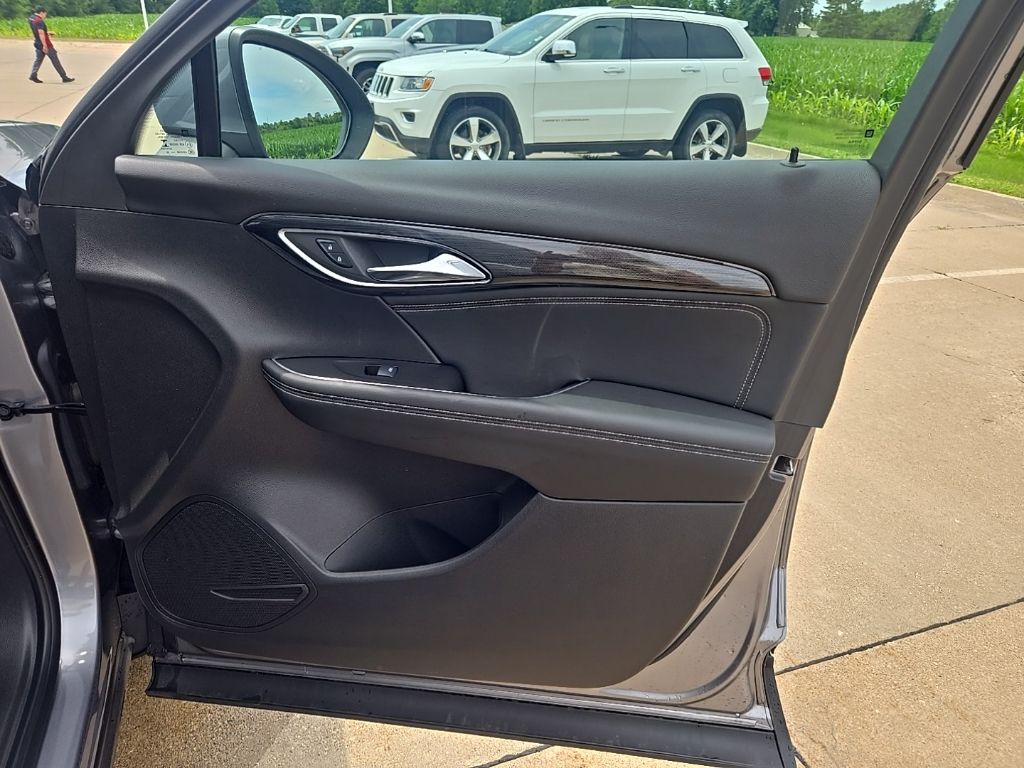 2022 Buick Envision Preferred - Photo 31