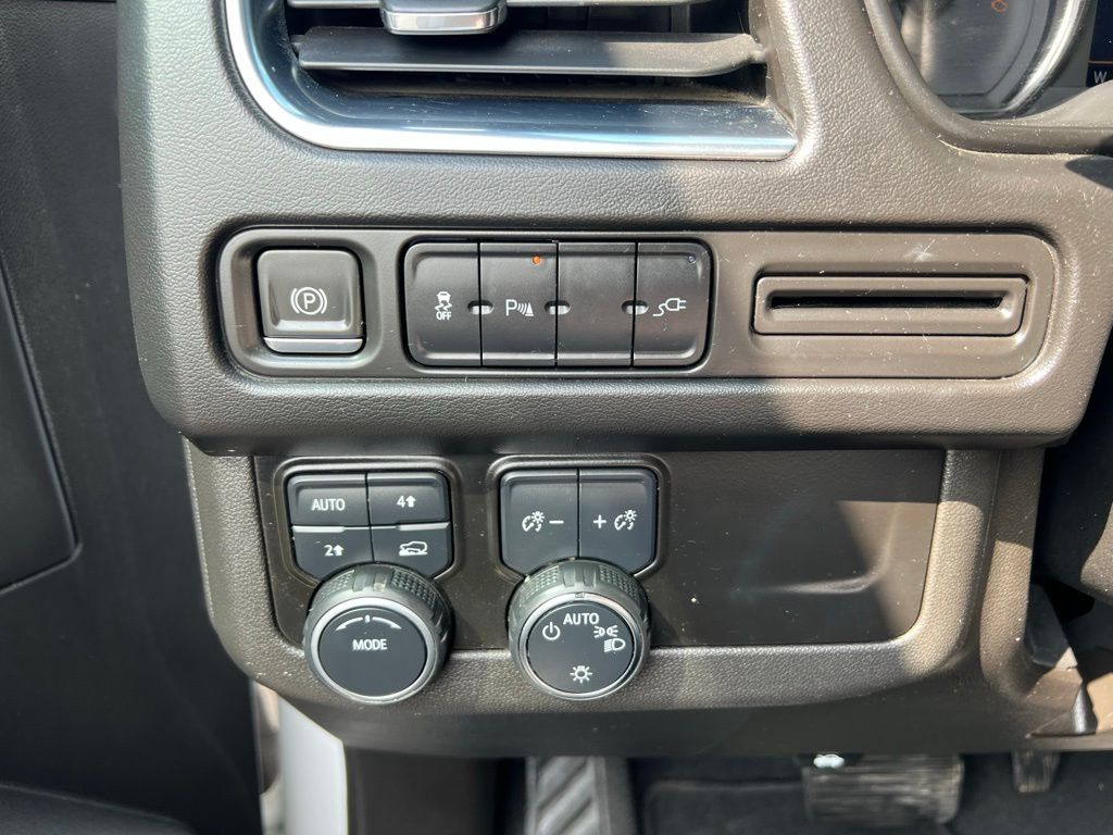 2021 Chevrolet Tahoe RST - Photo 45
