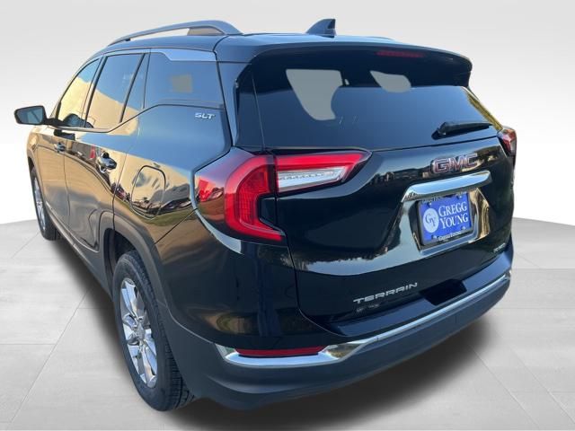2024 Gmc Terrain SLT photo 2