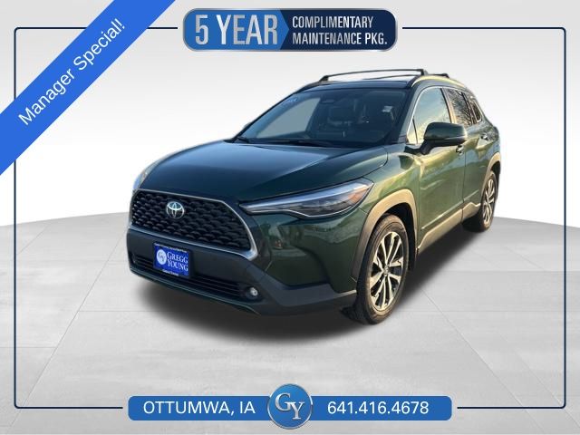 2024 Toyota Corolla Cross XLE