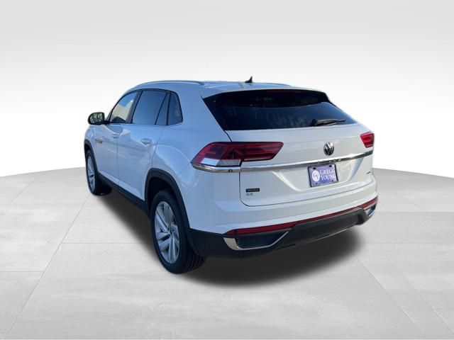 2023 Volkswagen Atlas Cross Sport SE Technology photo 2