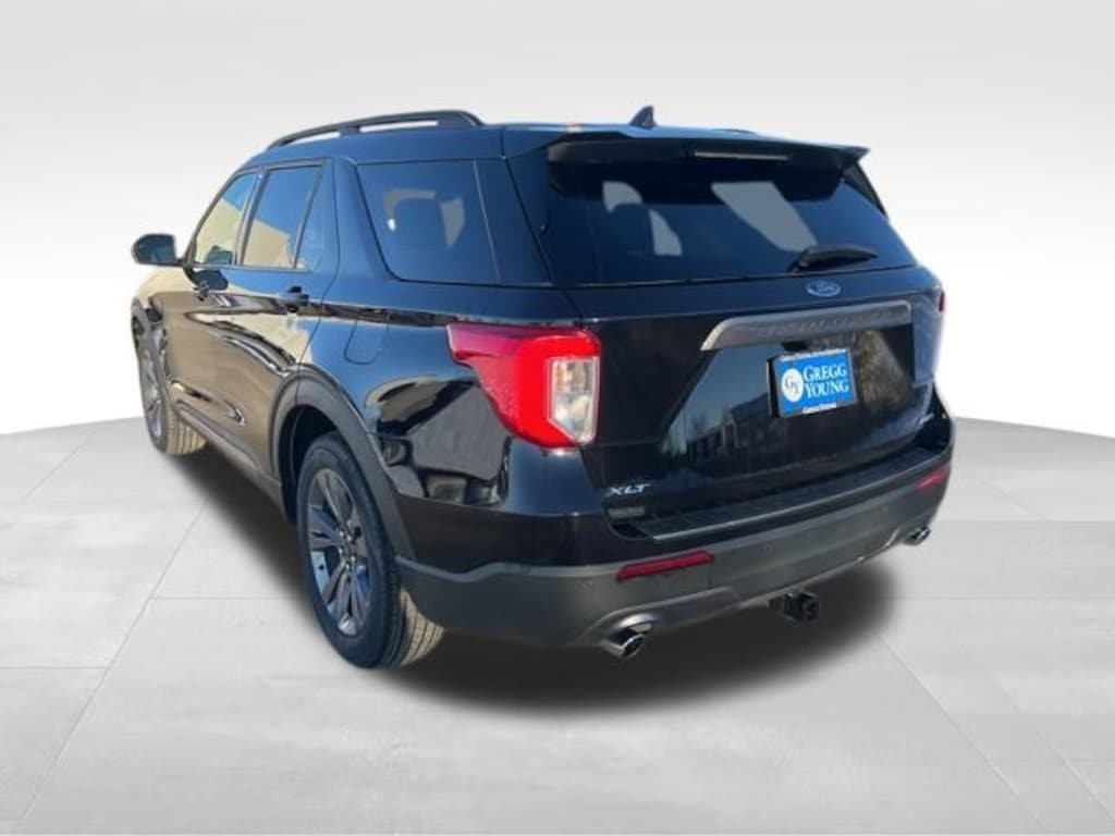 Used 2022 Ford Explorer XLT SUV