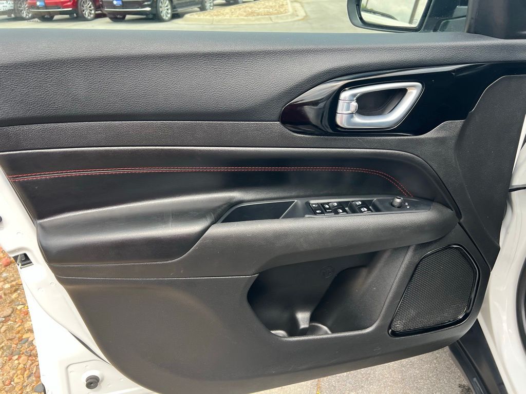 2025 Jeep Compass Trailhawk - Photo 16