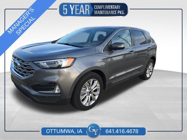 2024 Ford Edge Titanium's photo