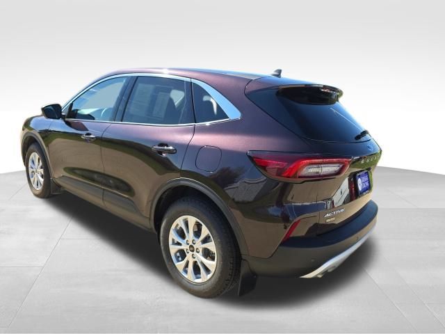 2023 Ford Escape Active photo 2