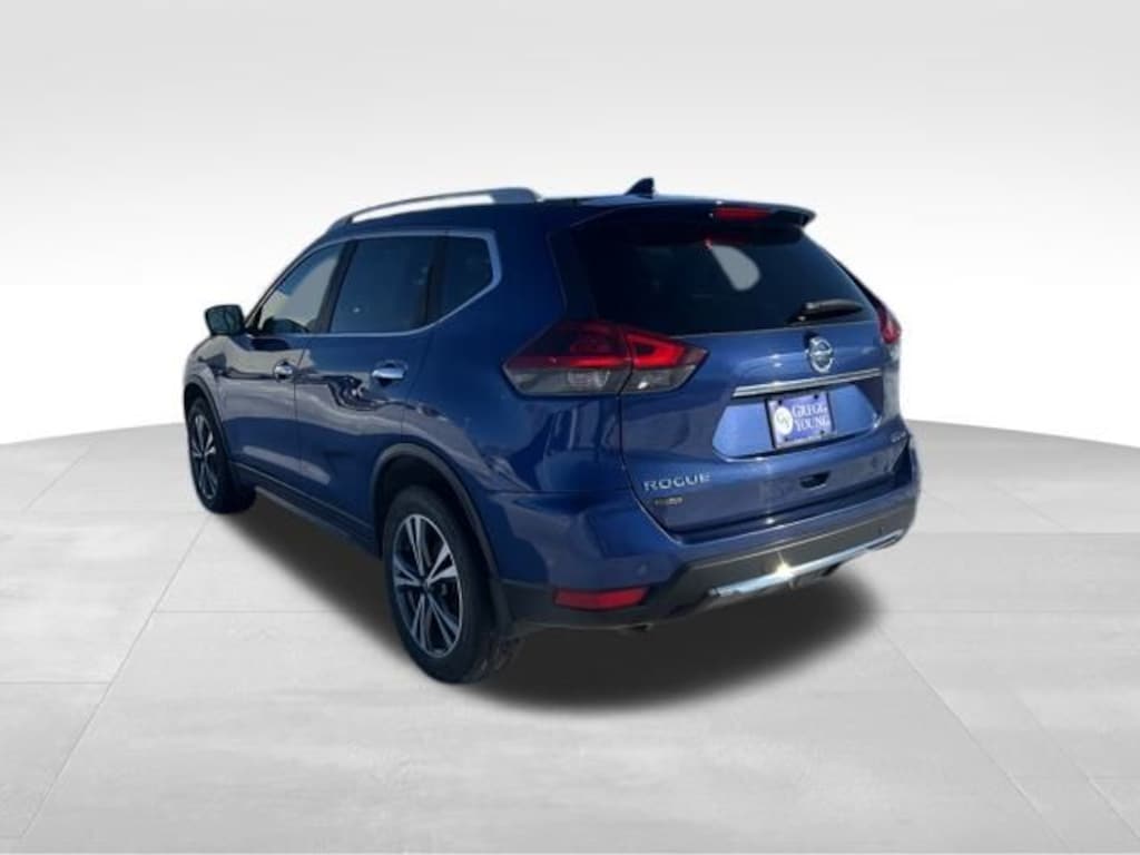 Used 2019 Nissan Rogue SV SUV
