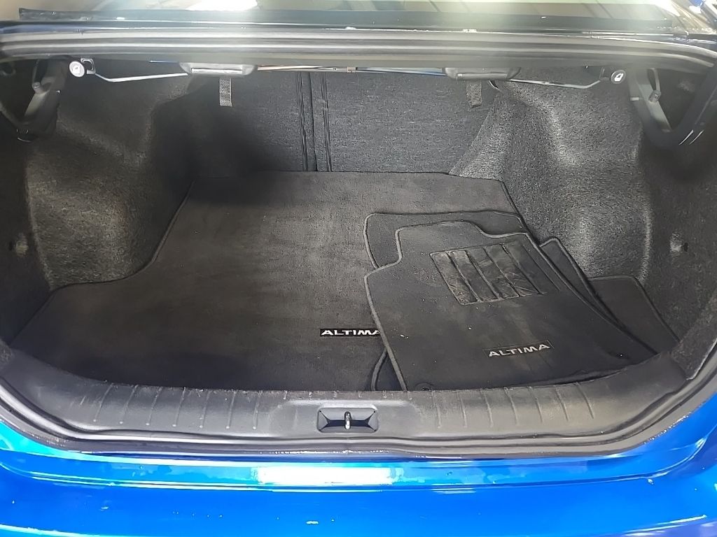 2025 Nissan Altima SV - Photo 24