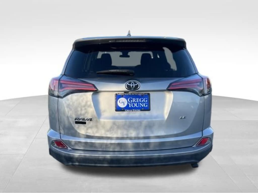 Used 2018 Toyota RAV4 LE SUV