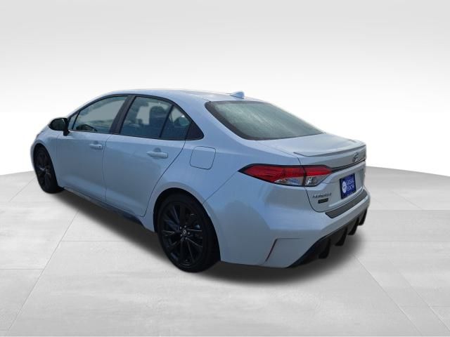 2024 Toyota Corolla SE Premium photo 2