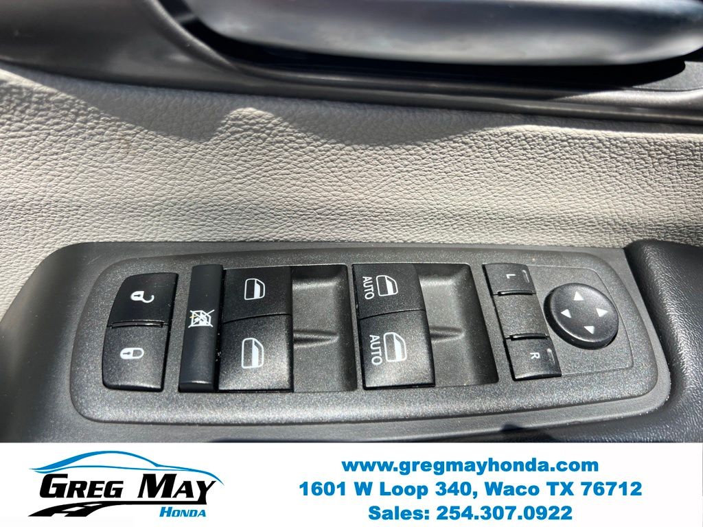 2022 Chrysler Pacifica Touring L - Photo 24