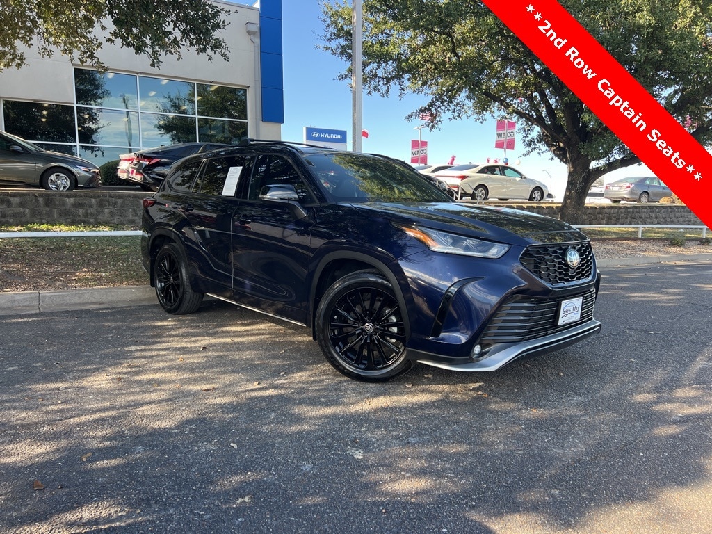 2023 Toyota Highlander XSE's photo