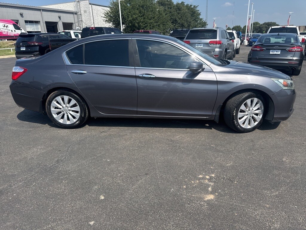 2015 Honda Accord EX photo 2