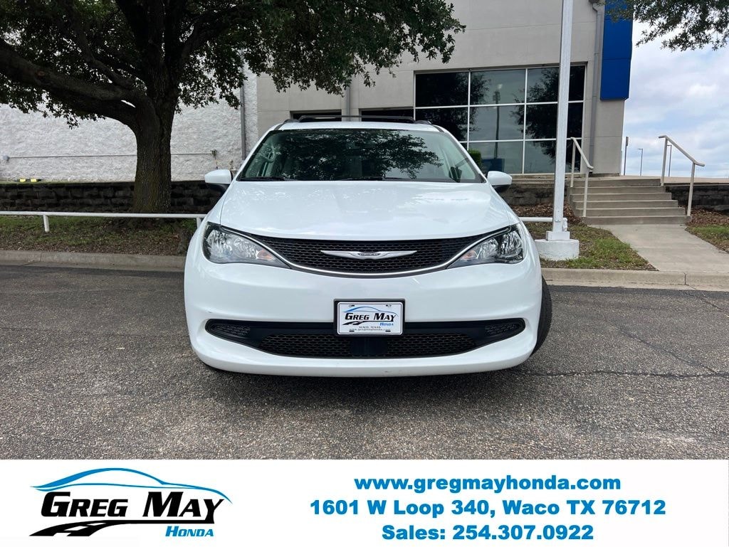 Used 2021 Chrysler Voyager LXI Minivan/Van