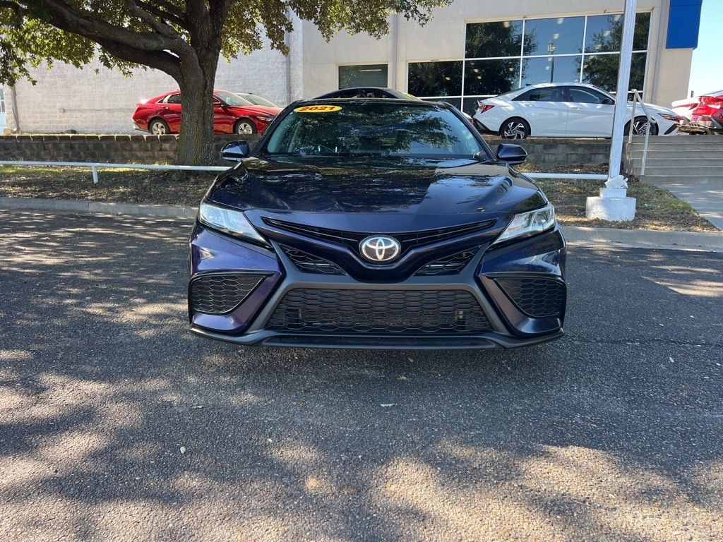 Used 2021 Toyota Camry SE Sedan