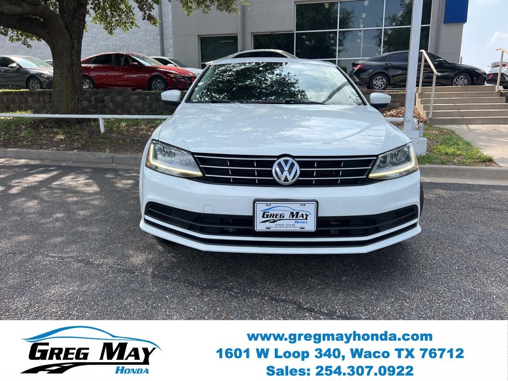 3VW2B7AJ9JM208117