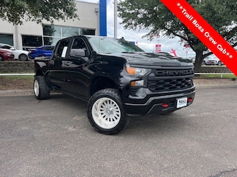 2023 Chevrolet Silverado 1500 Custom Trail Boss Truck