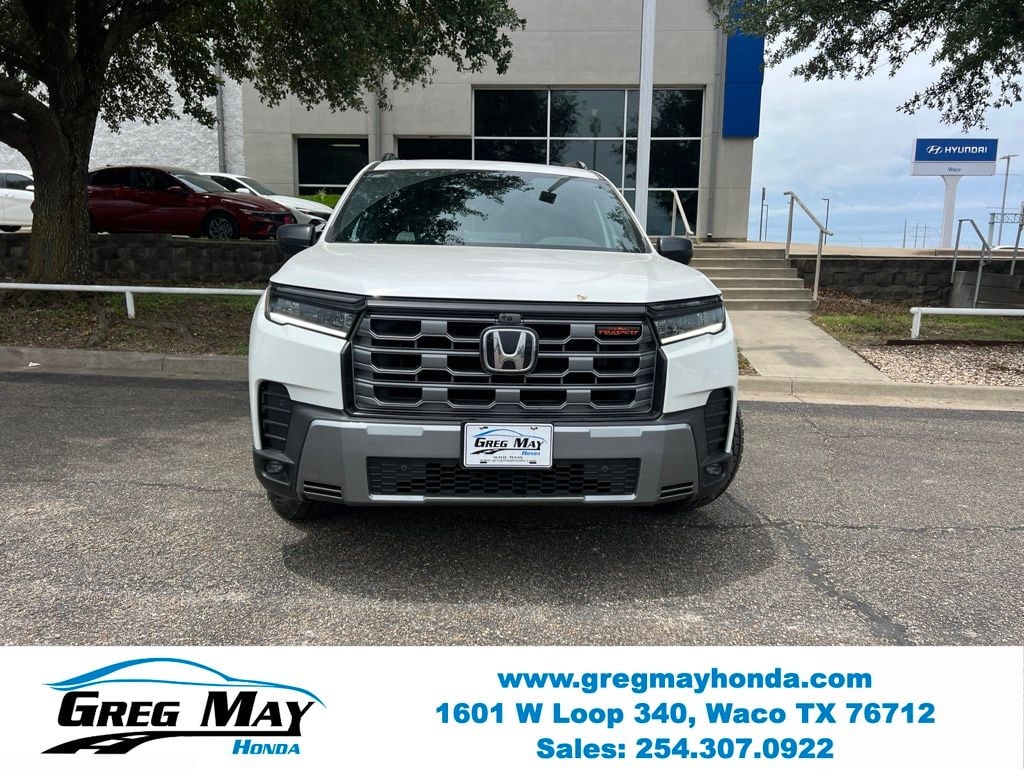 New 2026 Honda Pilot TrailSport SUV
