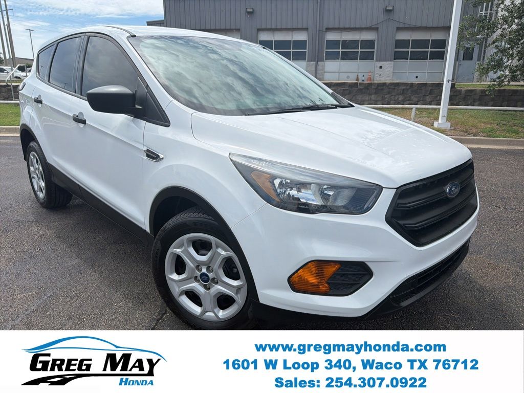 2018 Ford Escape S's photo