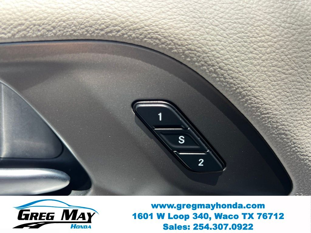 2022 Chrysler Pacifica Touring L - Photo 25