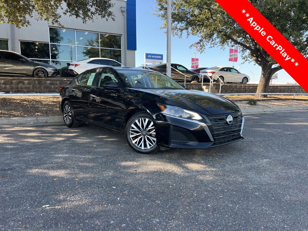 2024 Nissan Altima SV