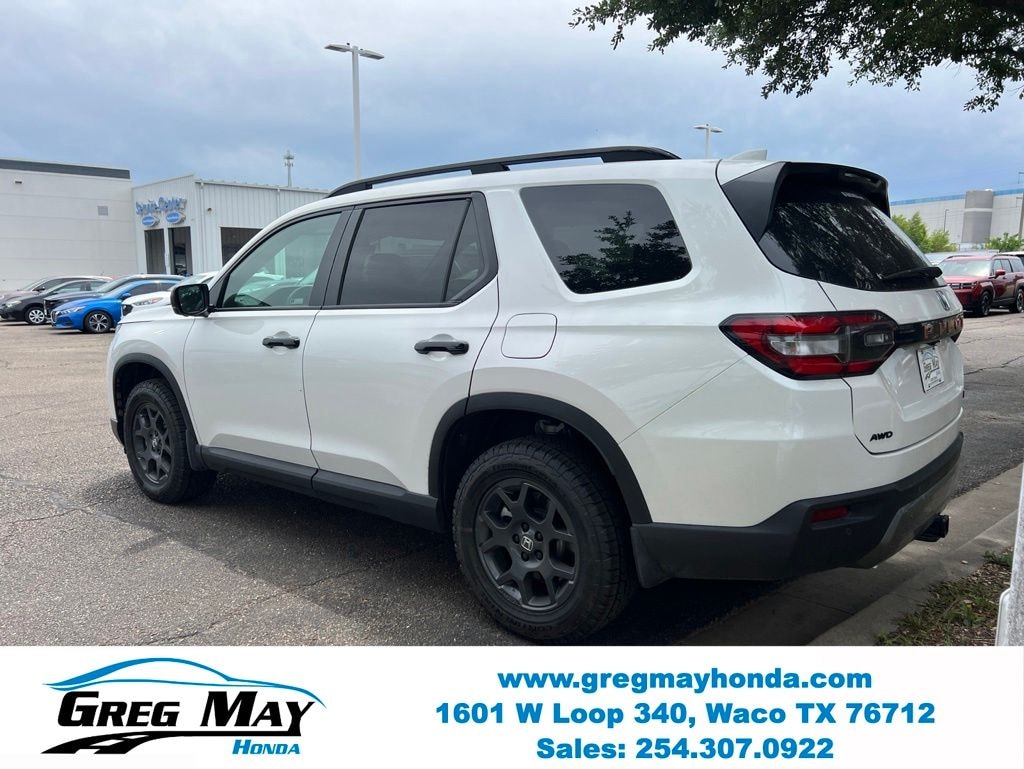 New 2026 Honda Pilot TrailSport SUV
