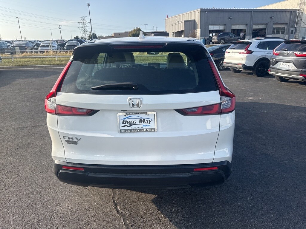 2023 Honda CR-V LX photo 3