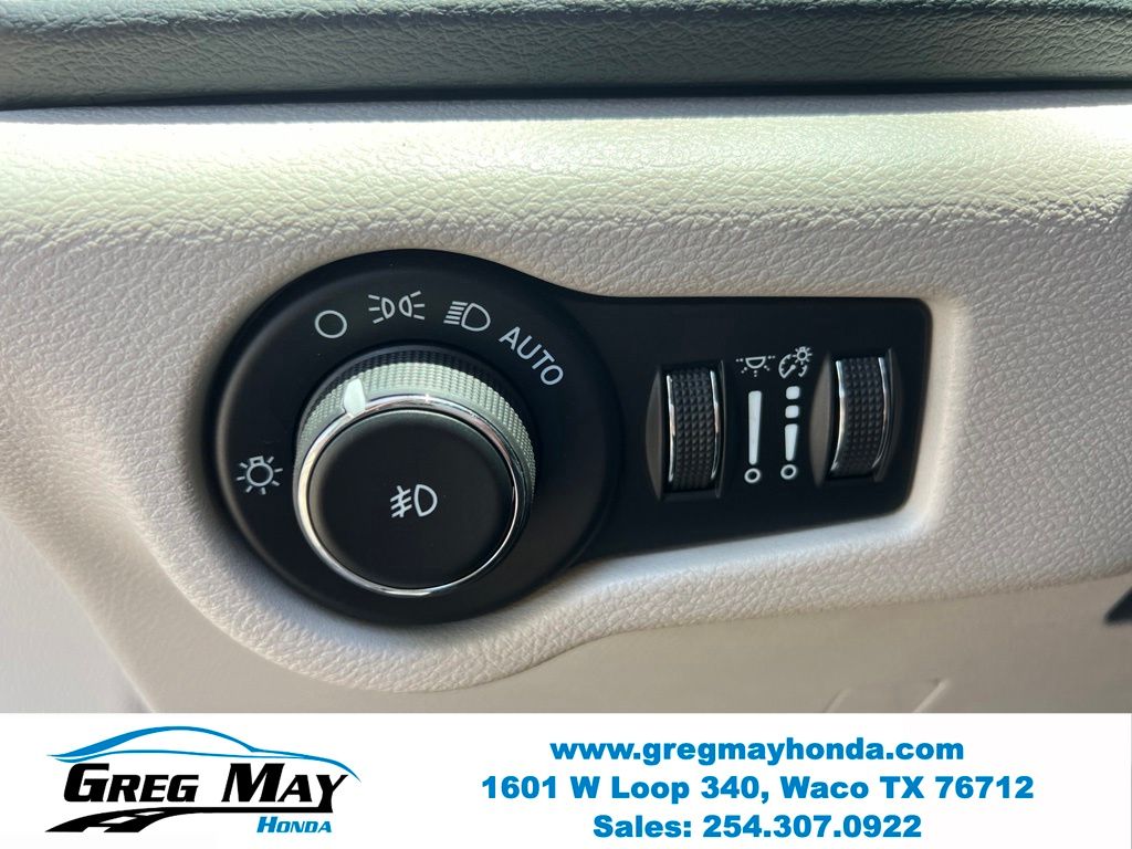 2022 Chrysler Pacifica Touring L - Photo 26