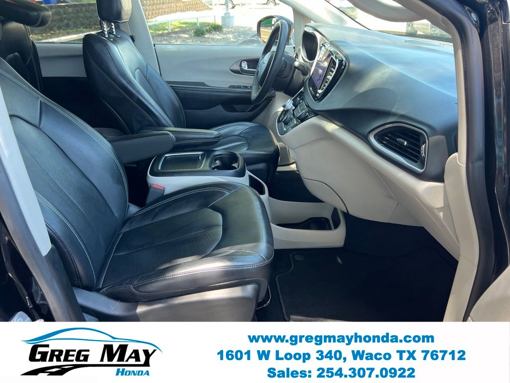 2022 Chrysler Pacifica Touring L - Photo 13