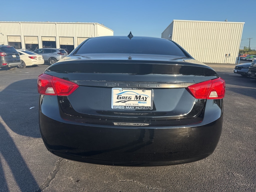 Used 2017 Chevrolet Impala LT Sedan
