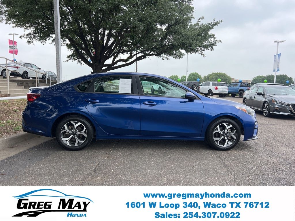 2021 Kia Forte LXS - Photo 8