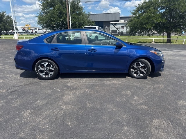 Used 2019 Kia FORTE LXS with VIN 3KPF24AD8KE072815 for sale in Waco, TX