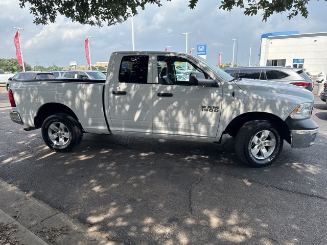 Used 2017 RAM Ram 1500 Pickup Tradesman with VIN 1C6RR7FGXHS834018 for sale in Waco, TX