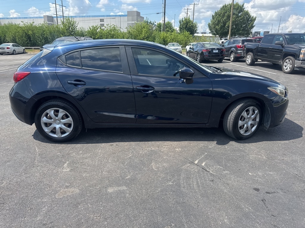Used 2015 Mazda MAZDA3 i Sport with VIN JM1BM1K7XF1251463 for sale in Waco, TX