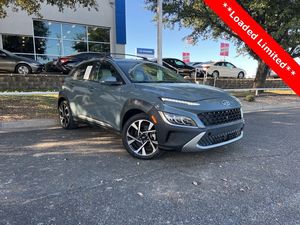 2022 Hyundai Kona Limited's photo