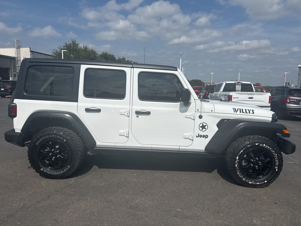 2021 Jeep Wrangler Unlimited Willys photo 2