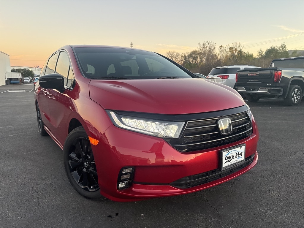 2024 Honda Odyssey SPORT's photo