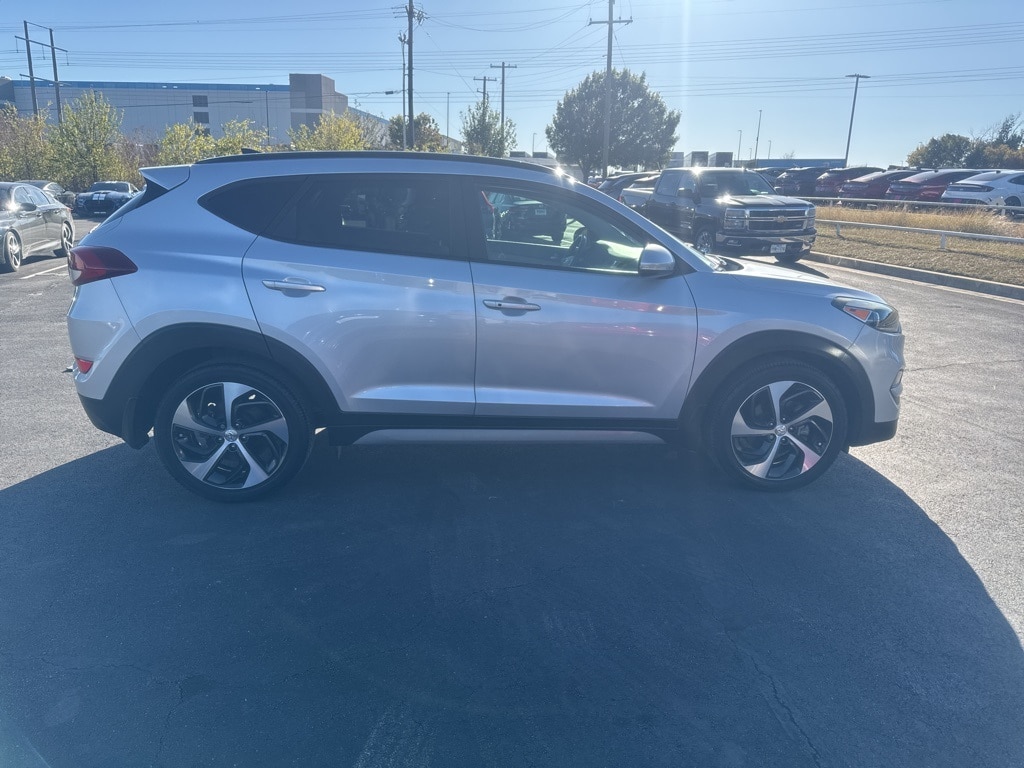 Used 2018 Hyundai Tucson Value with VIN KM8J33A20JU760481 for sale in Waco, TX