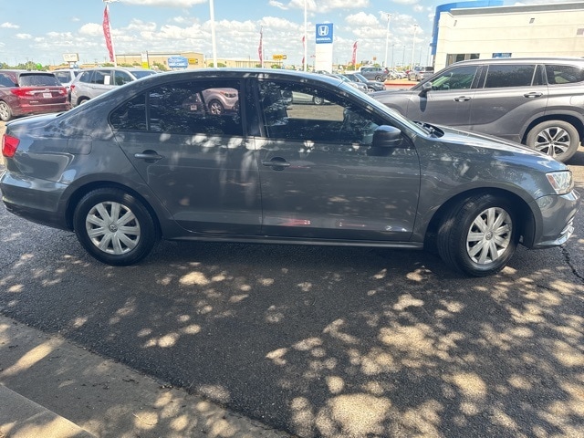3VW2K7AJXFM283996