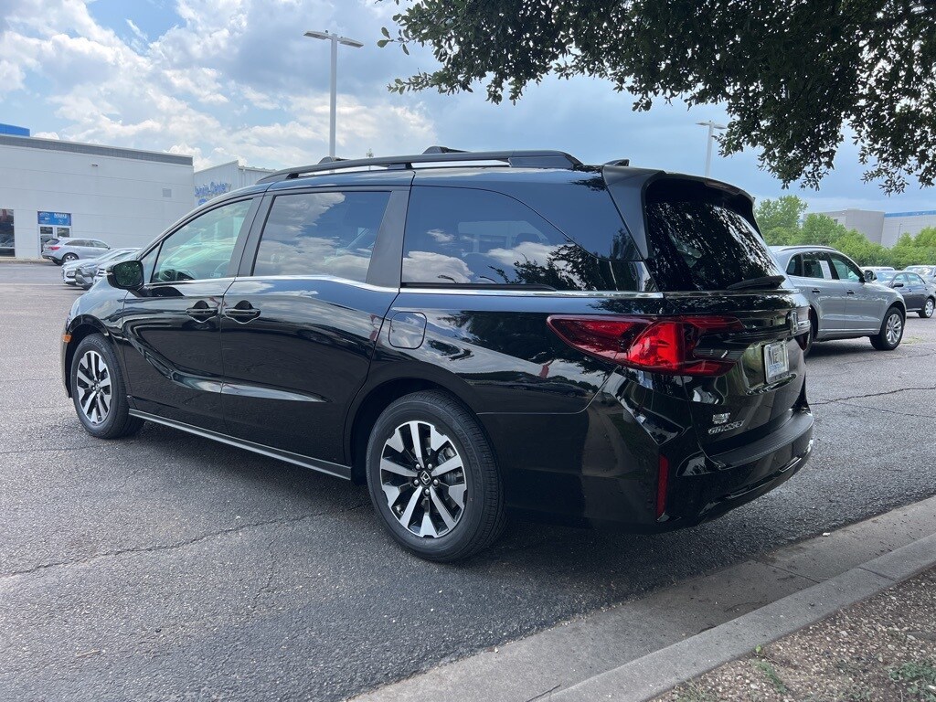 2026 Honda Odyssey EX-L photo 4