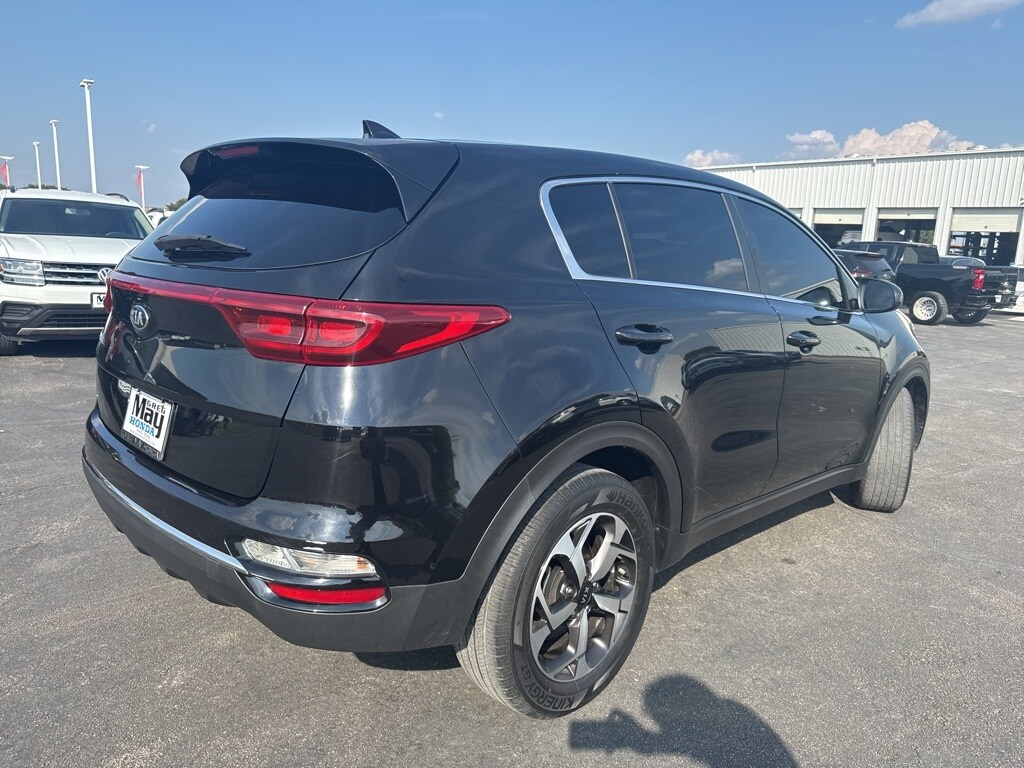 2022 Kia Sportage LX Value Edition photo 3