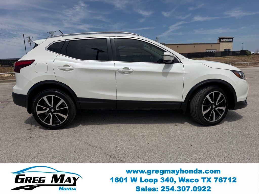Used 2017 Nissan Rogue Sport SL with VIN JN1BJ1CP1HW003263 for sale in Waco, TX