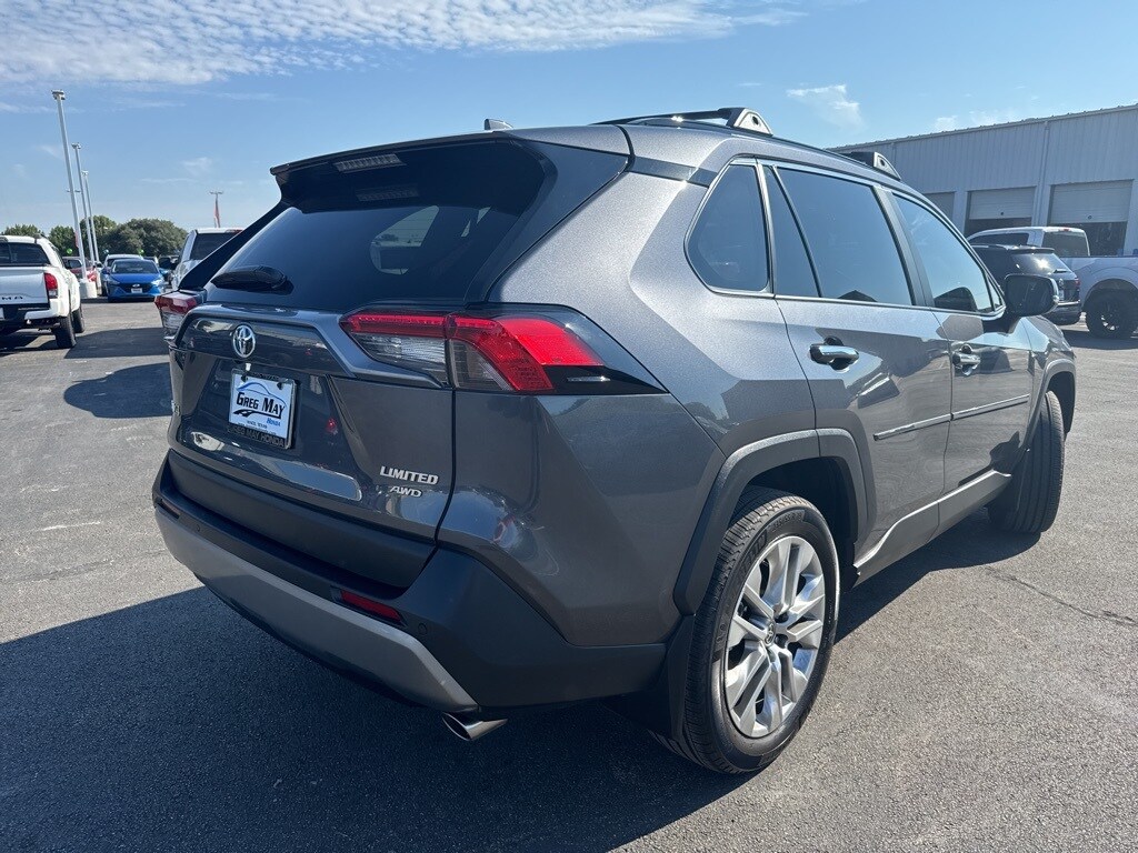 2025 Toyota RAV4 Limited photo 3