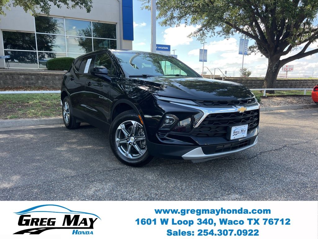 2023 Chevrolet Blazer 2.0T 2LT FWD's photo