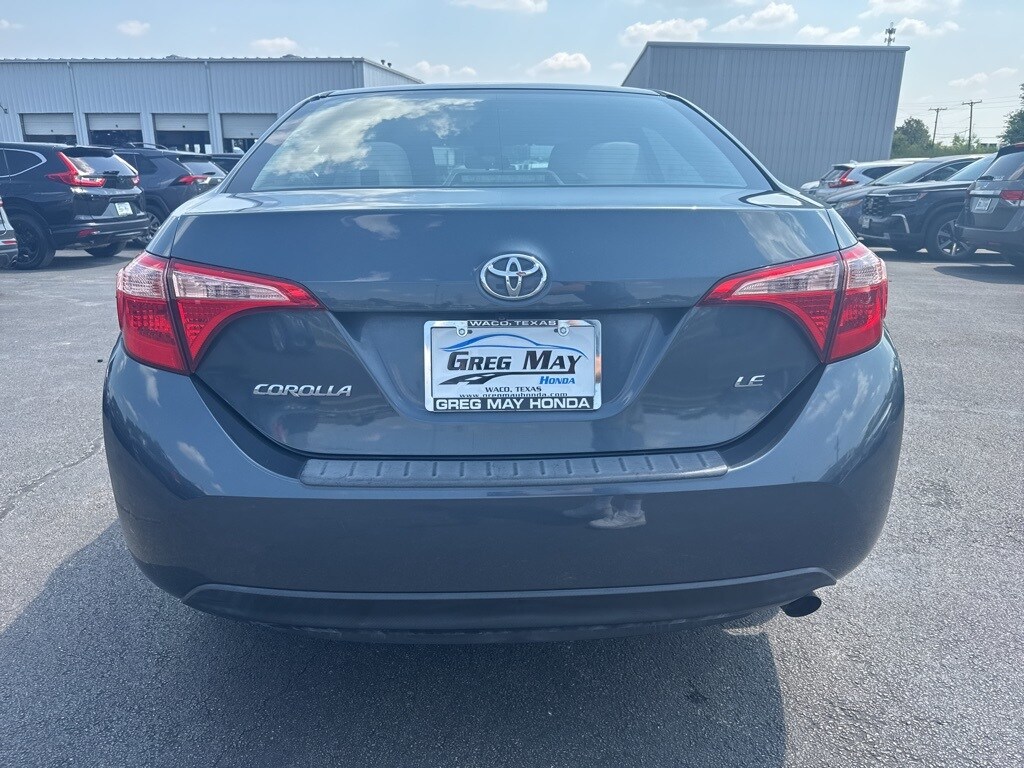 2018 Toyota Corolla LE photo 4