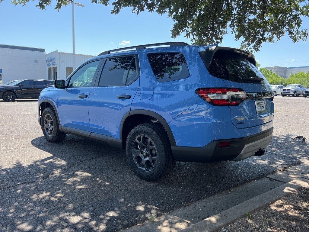 New 2025 Honda Pilot TrailSport SUV