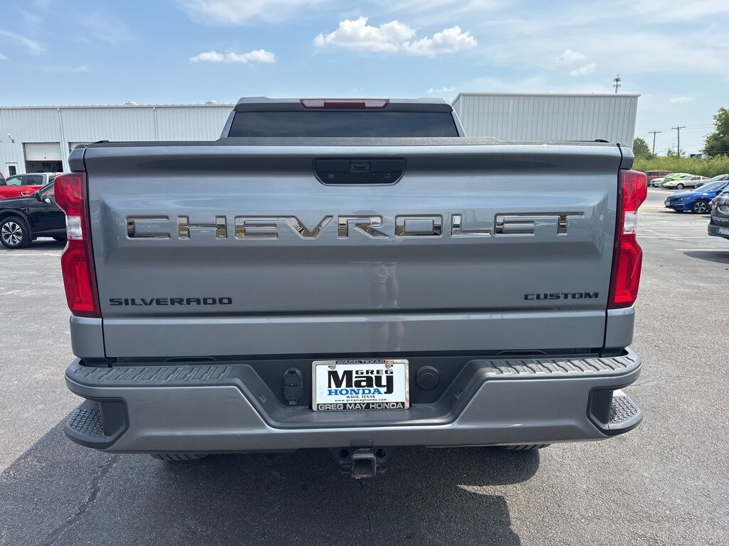 2021 Chevrolet Silverado 1500 Custom photo 4
